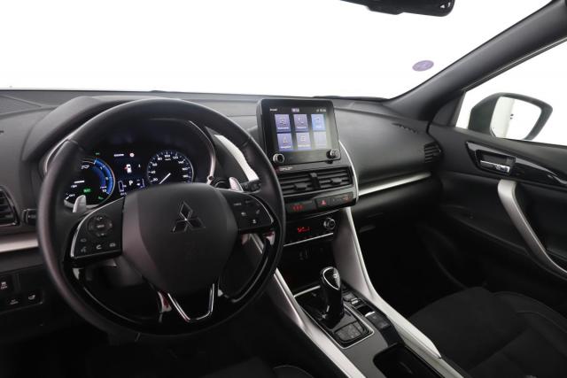 Mitsubishi Eclipse Cross image 6