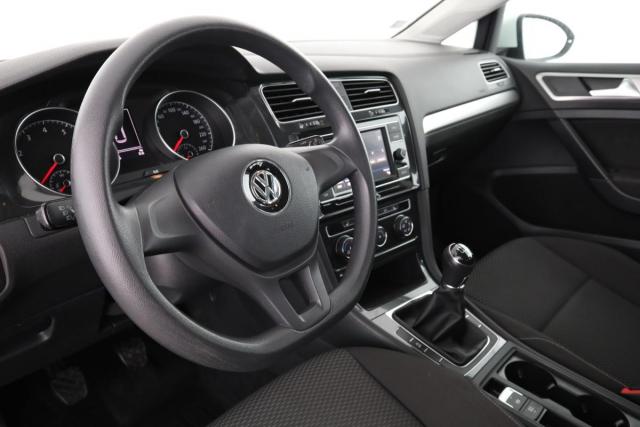 Volkswagen Golf image 7