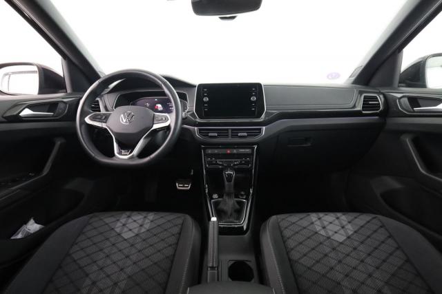 Volkswagen T-Cross image 1