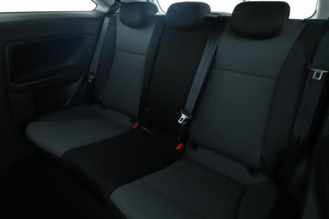 Hyundai Coupé image 6