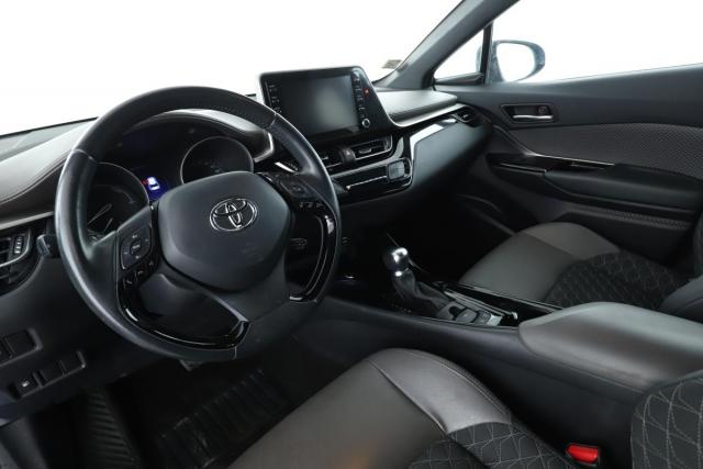Toyota C-Hr image 4