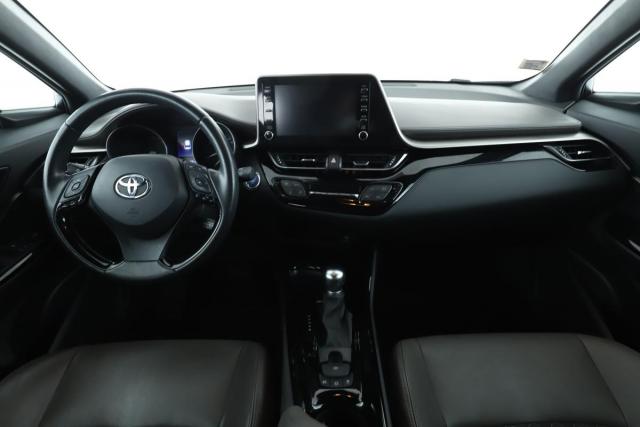 Toyota C-Hr image 3