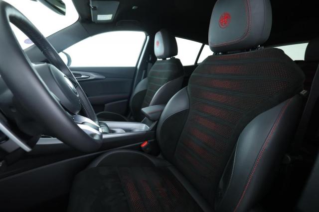 Alfa Romeo Tonale image 8