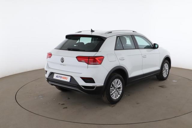 Volkswagen T-Roc image 7