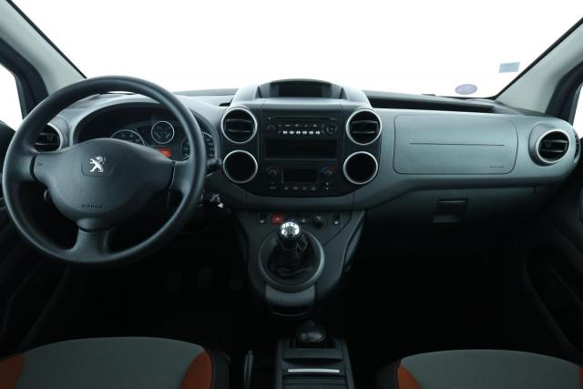 Peugeot Partner Tepee image 3