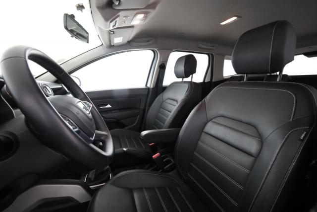 Dacia Duster image 6
