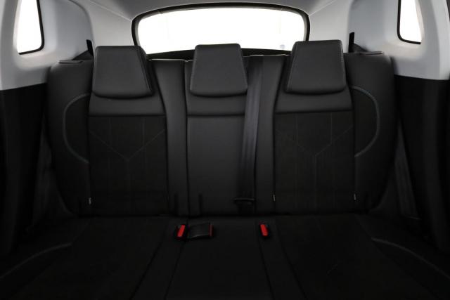 Peugeot 2008 image 1