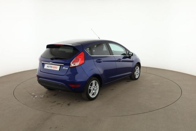 Ford Fiesta image 8