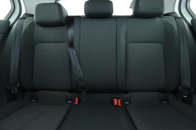 Volkswagen Golf image 5