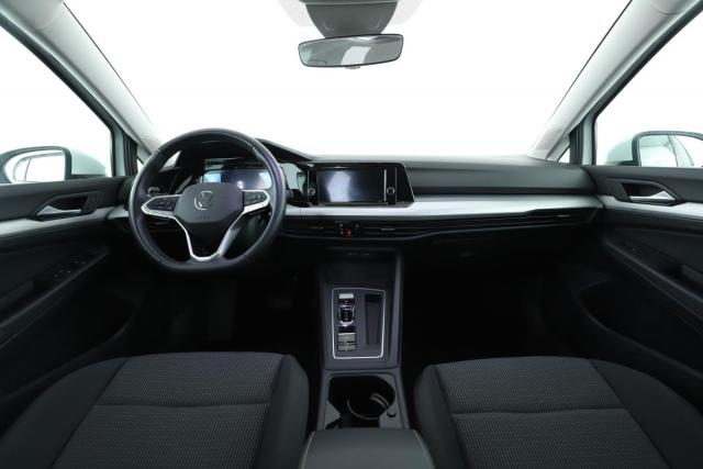 Volkswagen Golf image 8