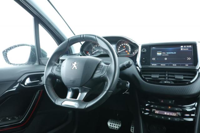 Peugeot 208 image 3