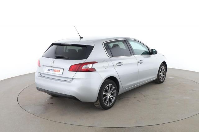 Peugeot 308 image 9