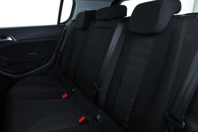 Peugeot 308 image 3