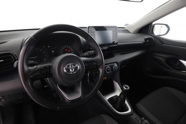 Toyota Yaris image 6