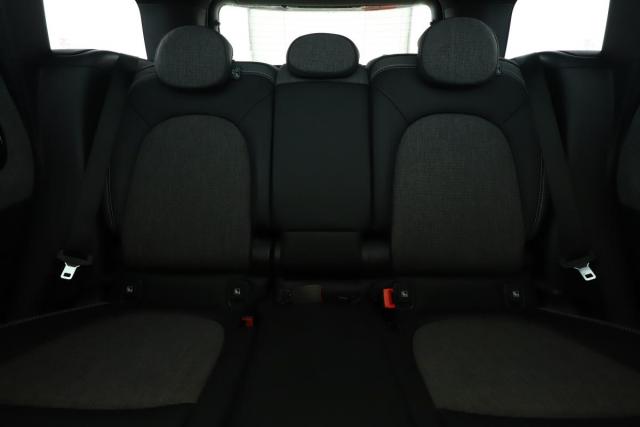 Mini Countryman image 9