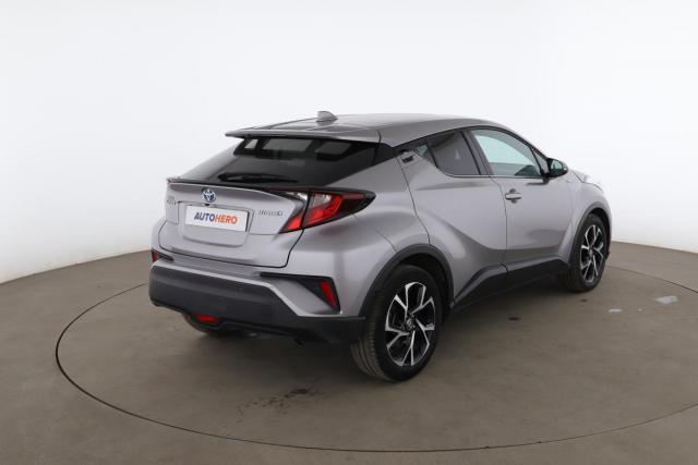 Toyota C-Hr image 1