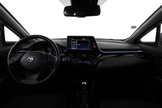 Toyota C-Hr image 4