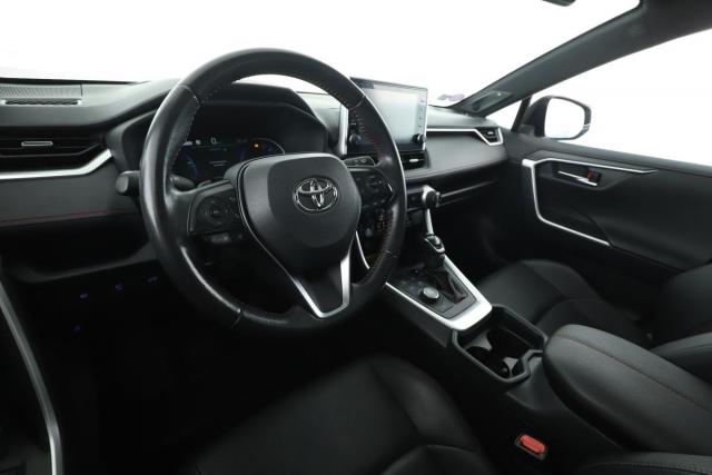 Toyota Rav4 image 3