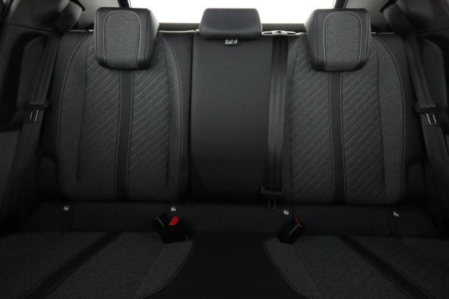 Peugeot 2008 image 6