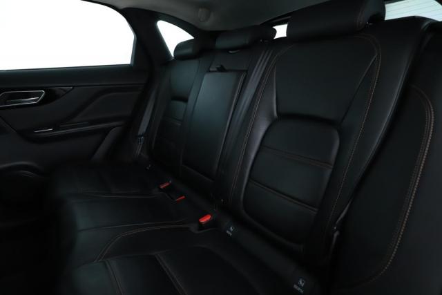Jaguar F-Pace image 1
