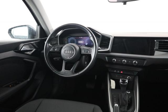 Audi A1 Sportback image 1