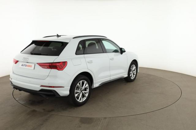 Audi Q3 image 8