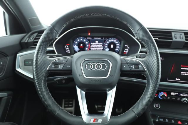 Audi Q3 image 2