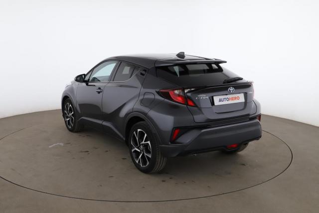 Toyota C-Hr image 4