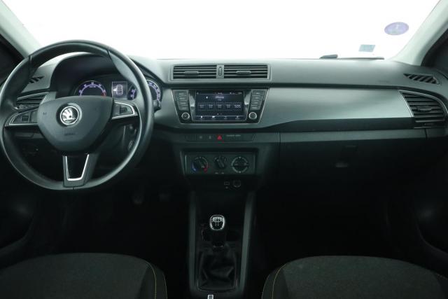 Skoda Fabia image 5