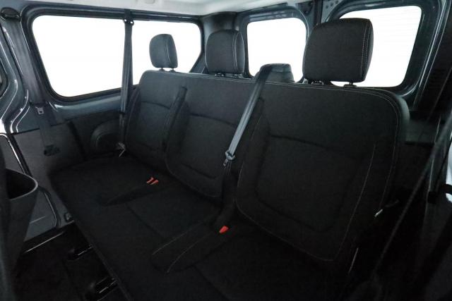 Nissan Primastar image 3