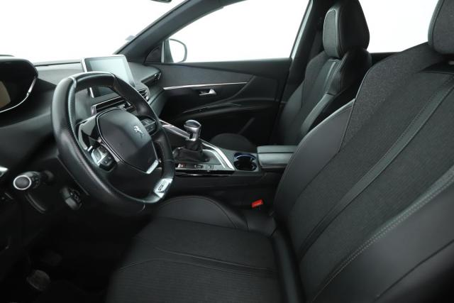 Peugeot 3008 image 7