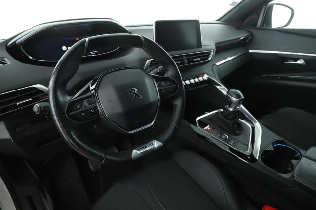 Peugeot 3008 image 2
