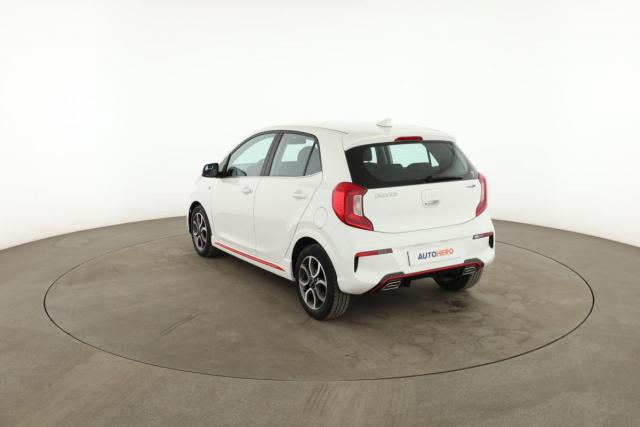 Kia Picanto image 1