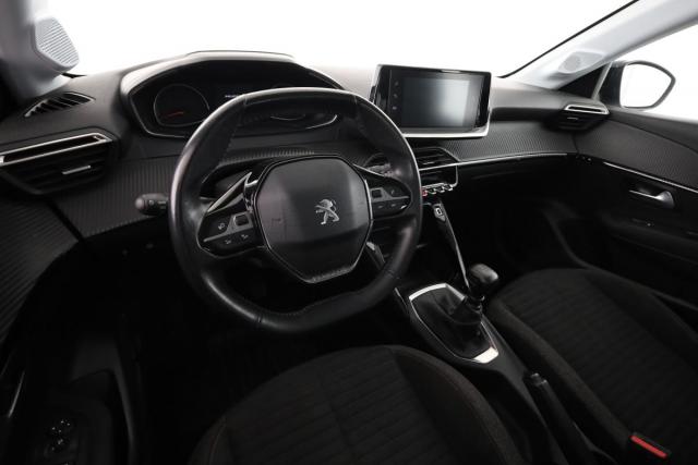 Peugeot 208 image 5