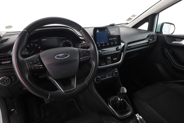 Ford Fiesta image 3