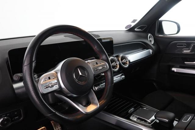 Mercedes Benz Glb image 4