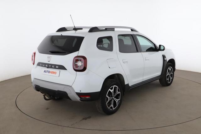 Dacia Duster image 1