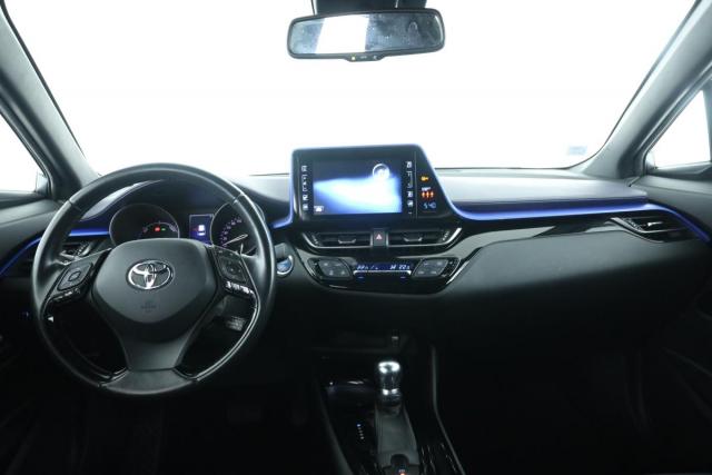 Toyota C-Hr image 3