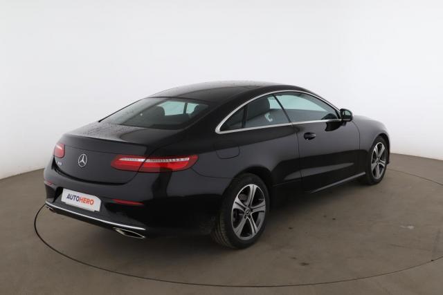 Mercedes Benz Classe E Coupe image 8