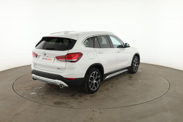 Bmw X1 image 8