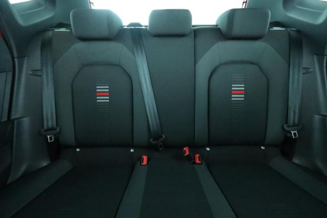 Seat Arona image 2