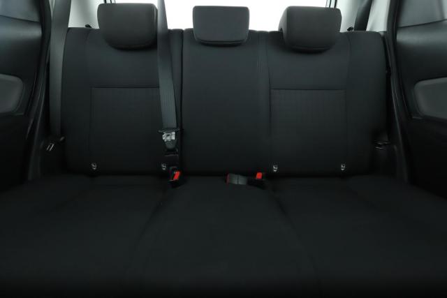 Toyota Yaris image 7