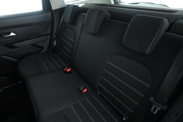 Dacia Duster image 6