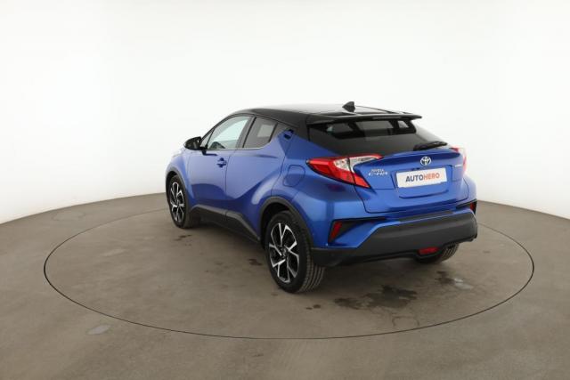 Toyota C-Hr image 7