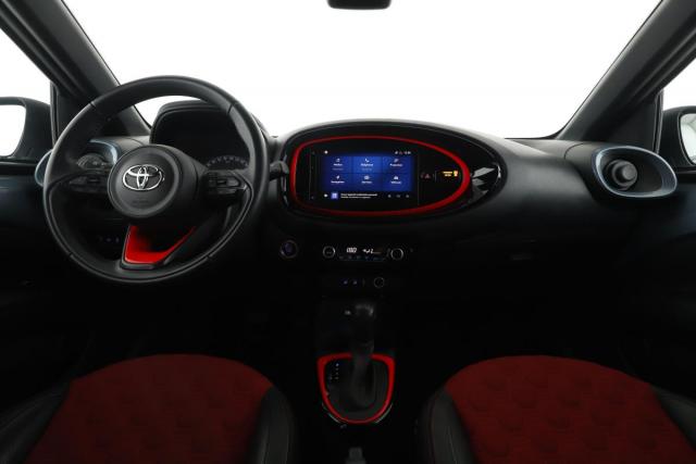 Toyota Aygo X image 1