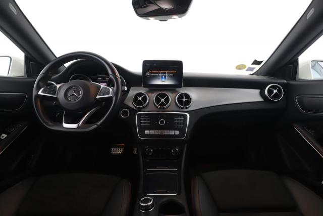 Mercedes Benz Cla image 5