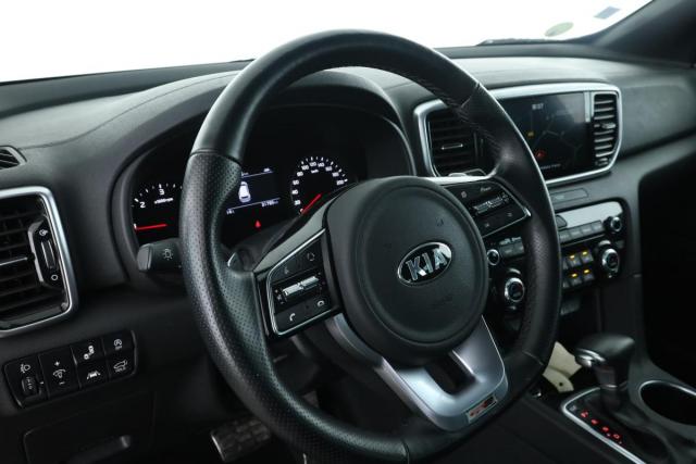 Kia Sportage image 3