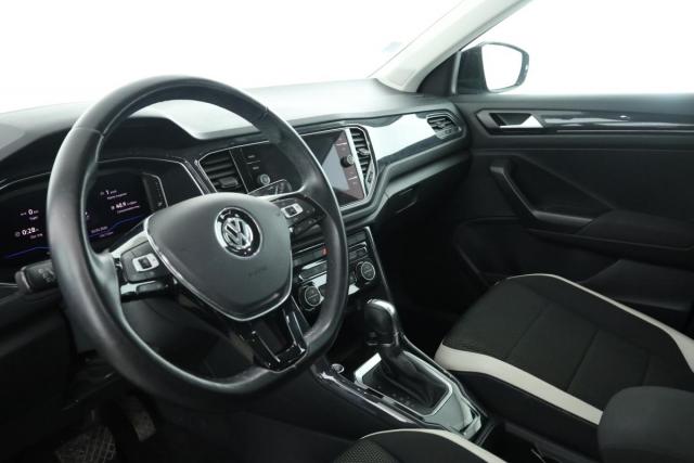Volkswagen T-Roc image 8