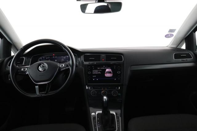 Volkswagen Golf image 8