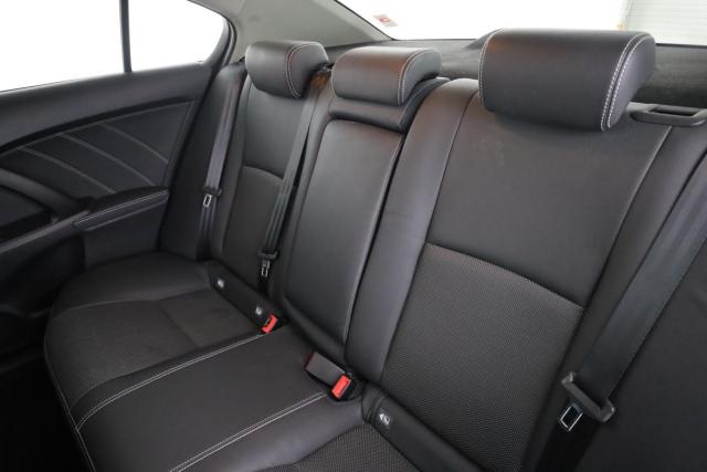 Toyota Avensis image 5